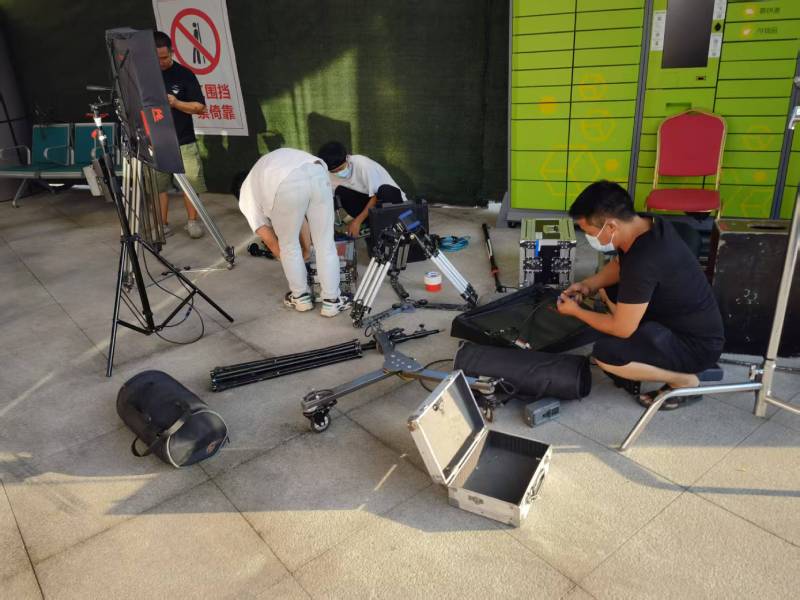 律师事务所形象片制作：专业视频拍摄公司的权威感营造